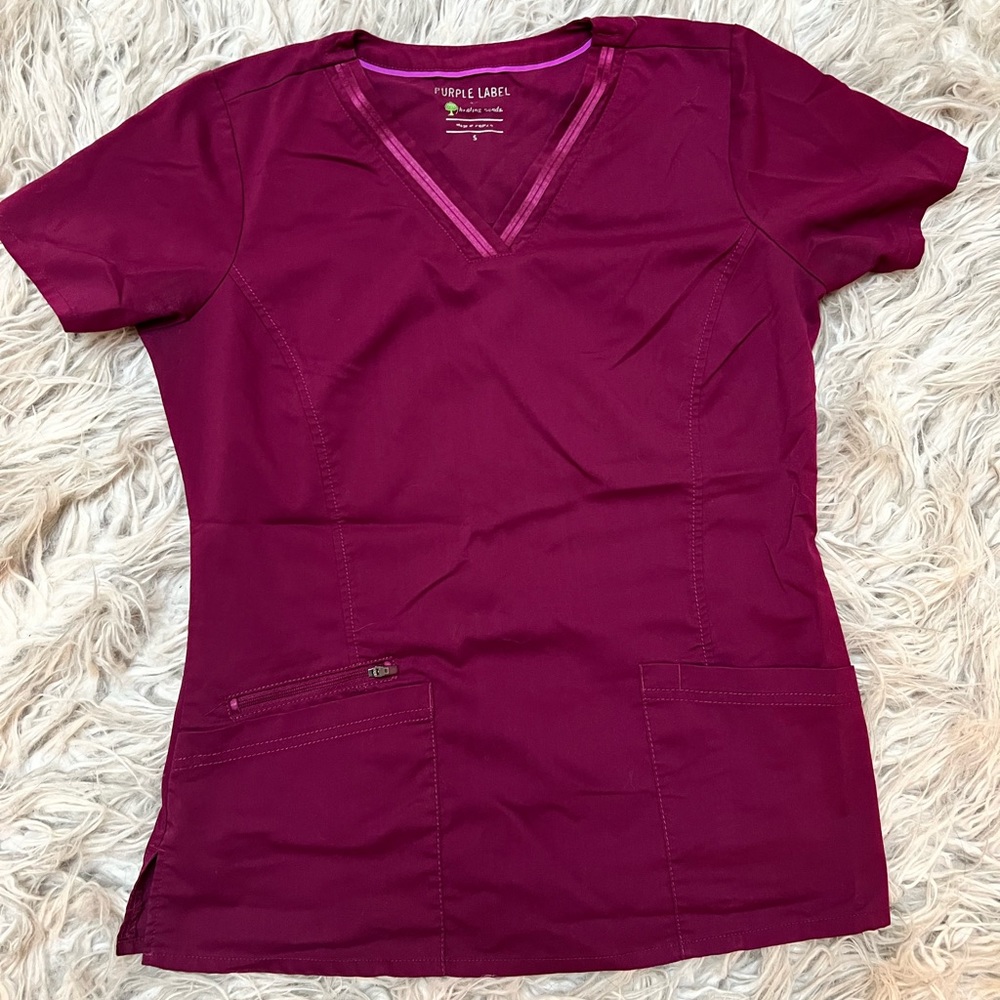 Healing hands purple label scrub top - Jasmin. Color - wine